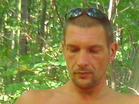 Er sucht sie für Sex Treffen in Göttingen